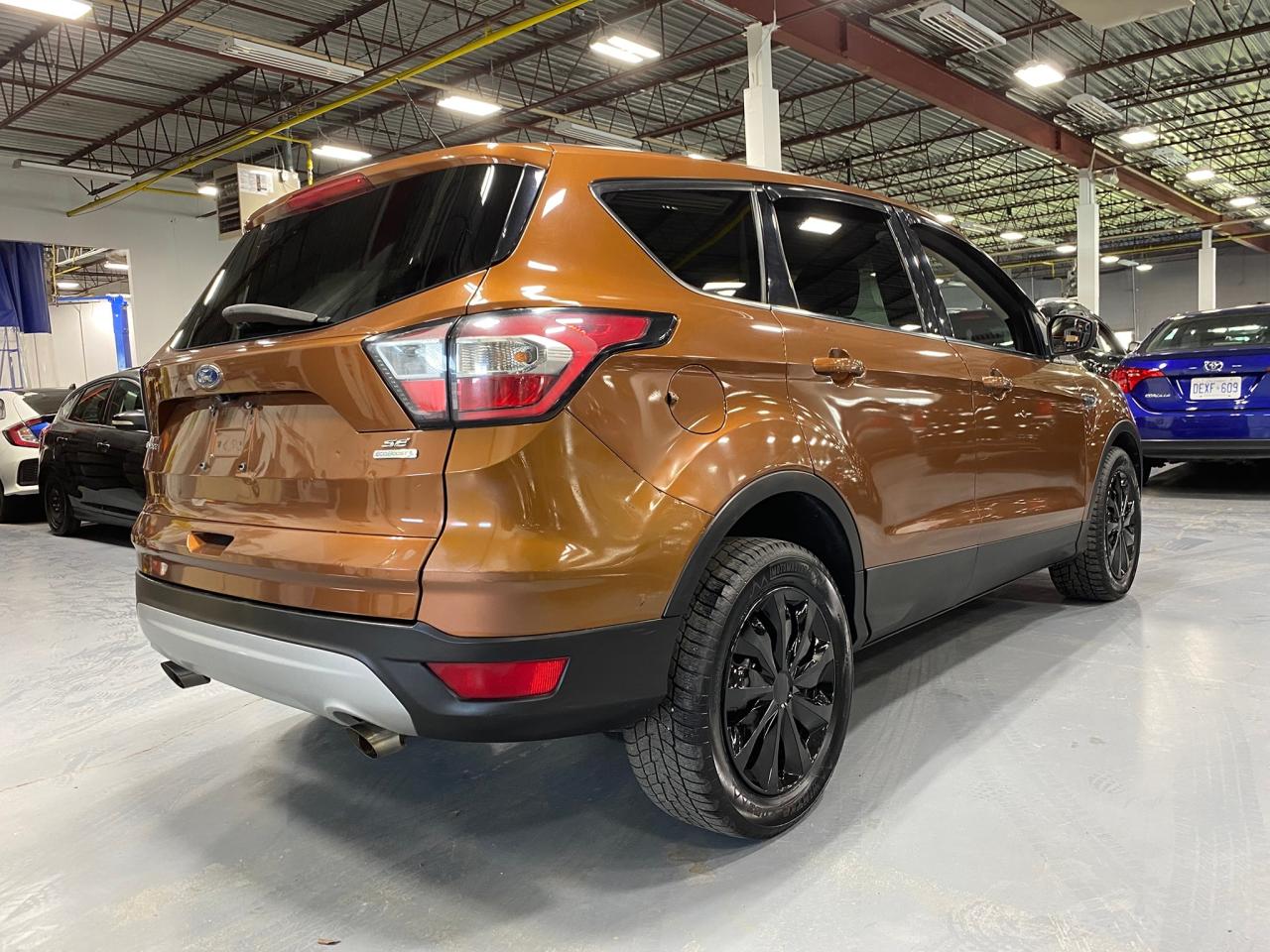 2017 Ford Escape SE Photo4