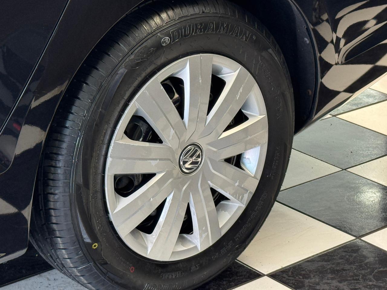 2017 Volkswagen Jetta 1.4 TSI Trendline+New Tires+Brakes+CLEAN CARFAX Photo47