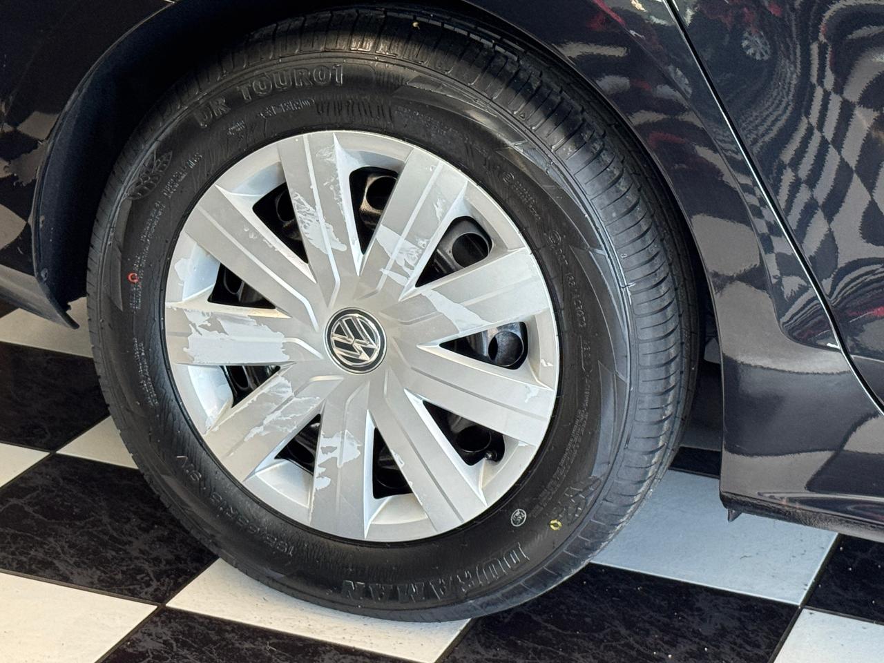 2017 Volkswagen Jetta 1.4 TSI Trendline+New Tires+Brakes+CLEAN CARFAX Photo106