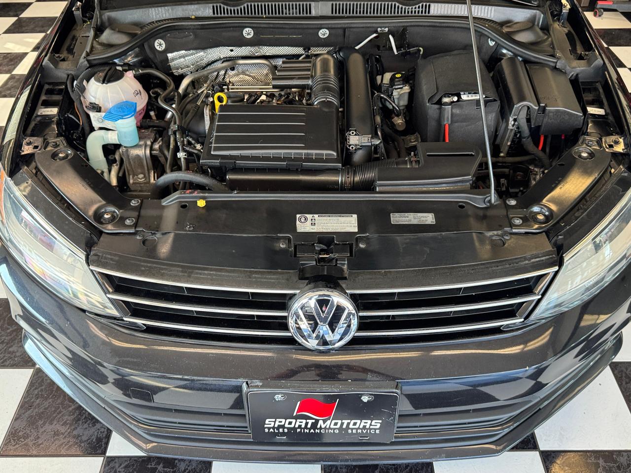 2017 Volkswagen Jetta 1.4 TSI Trendline+New Tires+Brakes+CLEAN CARFAX Photo11
