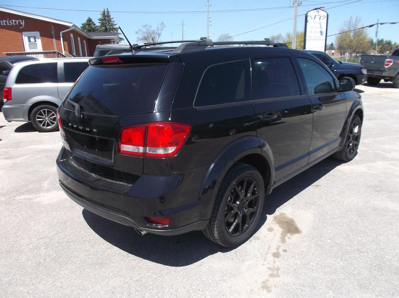 2016 Dodge Journey  - Photo #5