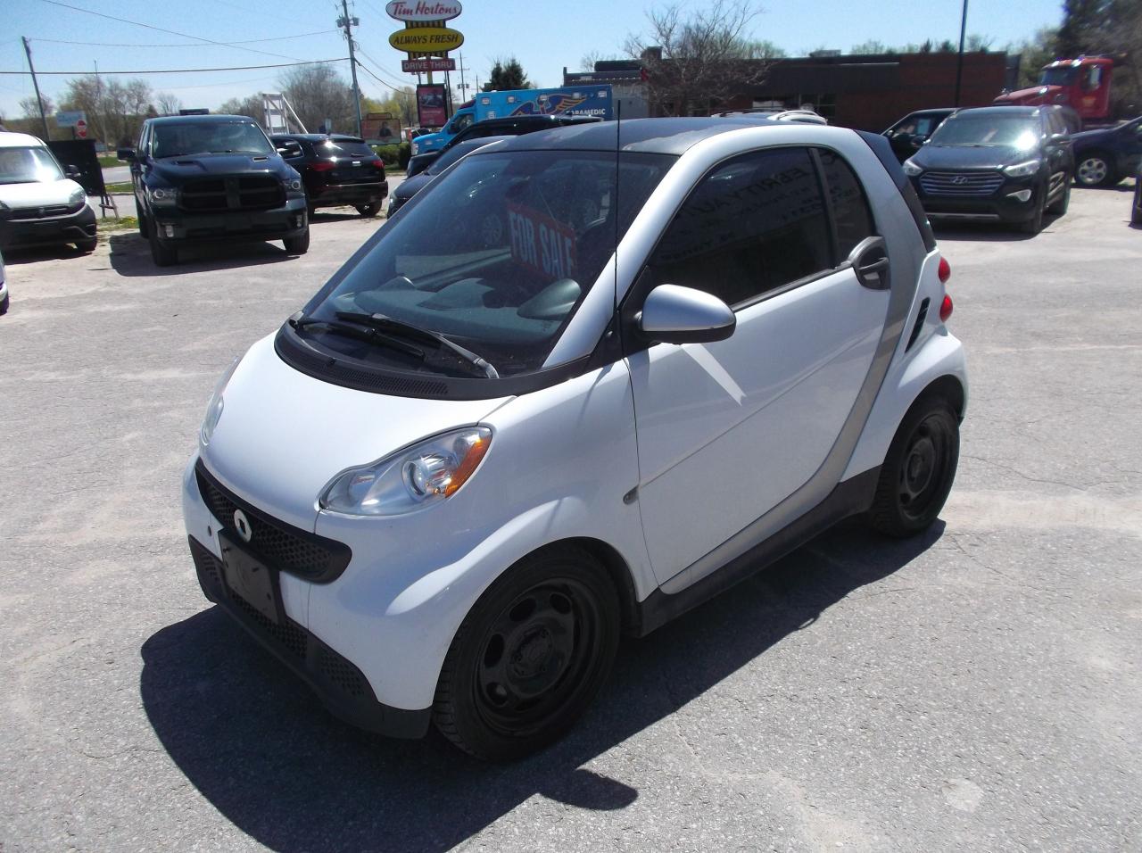 2015 Smart fortwo  - Photo #3