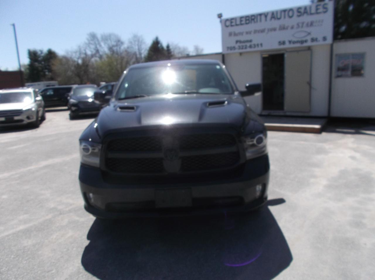 2016 Dodge Ram 1500 4X4 4 DOOR SPORT - Photo #2