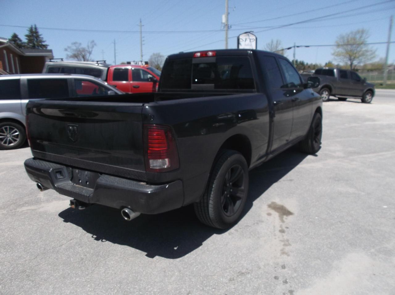 2016 Dodge Ram 1500 4X4 4 DOOR SPORT - Photo #5