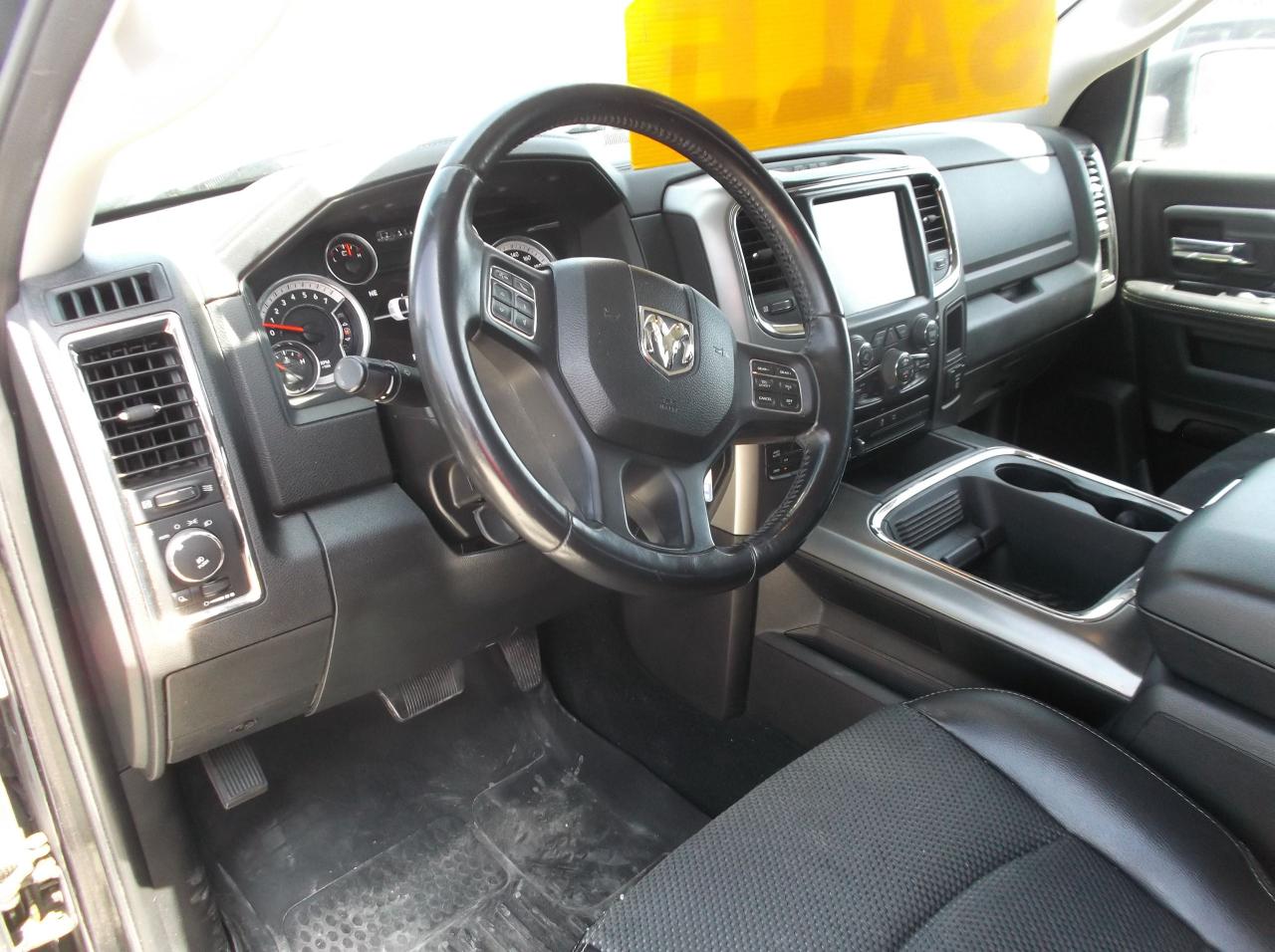 2016 Dodge Ram 1500 4X4 4 DOOR SPORT - Photo #6