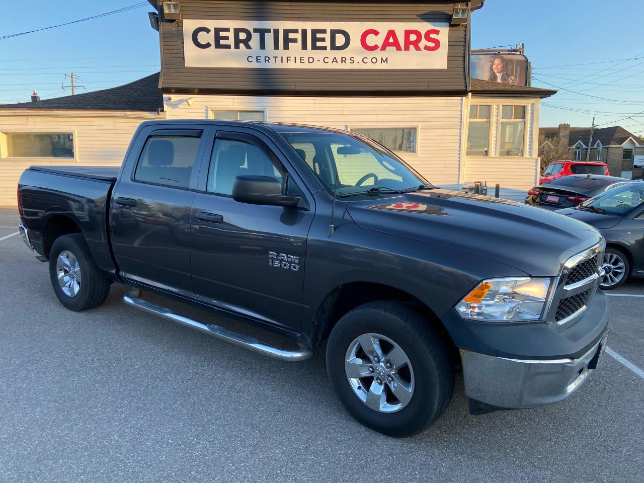 2017 RAM 1500 ST ** 4X4, BLUETOOTH, BACK CAM **