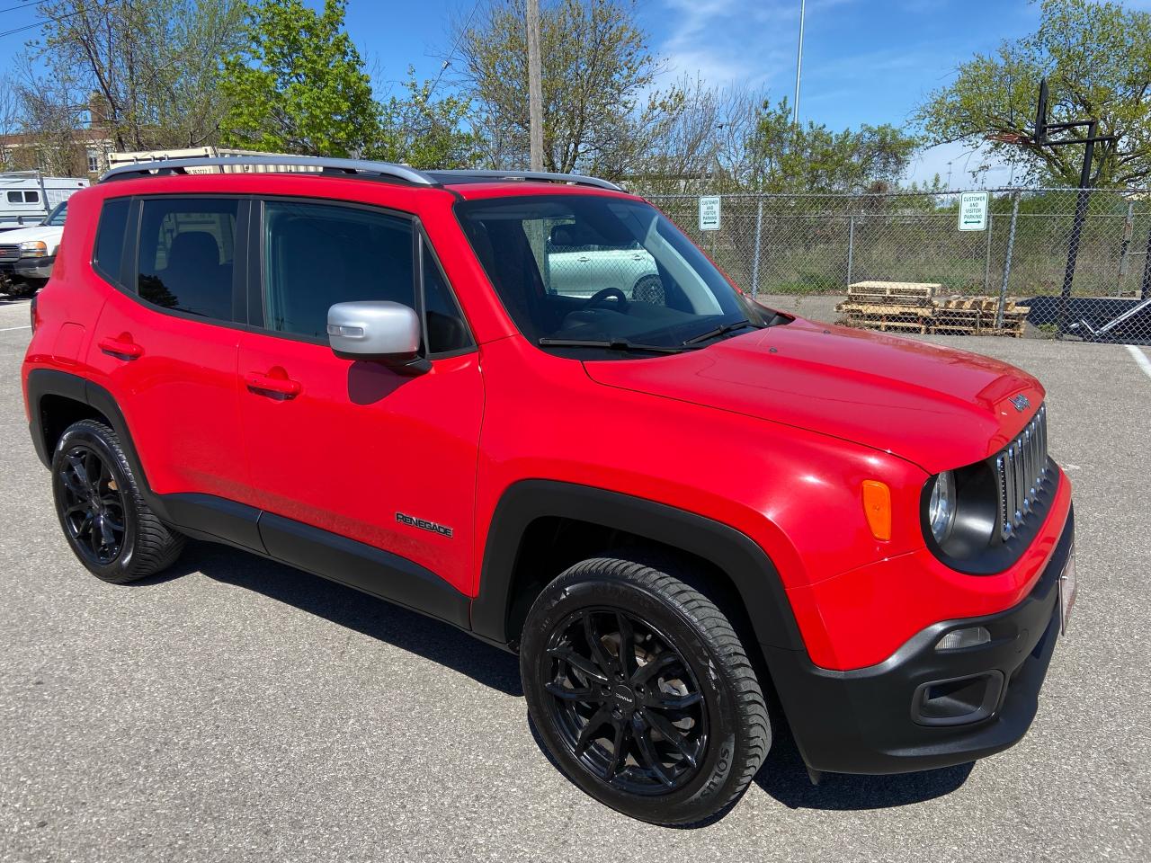 2018 Jeep Renegade Limited ** 4WD, CARPLAY, REMOVABLE ROOF **