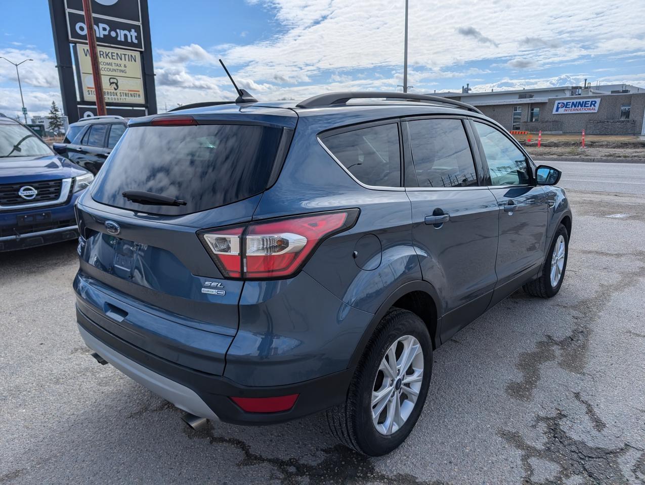 2018 Ford Escape SEL - Photo #4