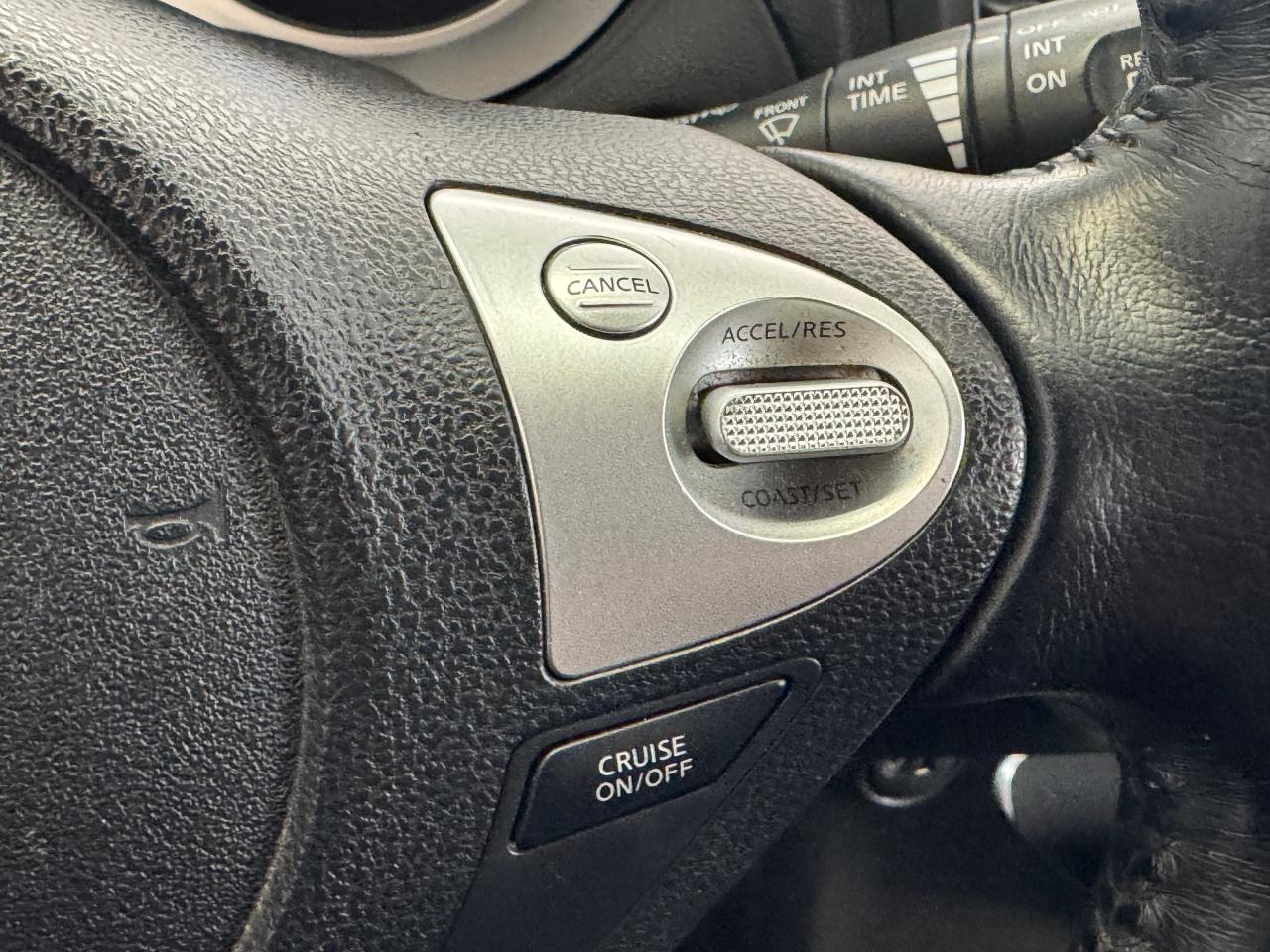 2015 Nissan Juke SV+New Tires+Brakes+Camera+A/C+5 SPEED MANUAL - Photo #39