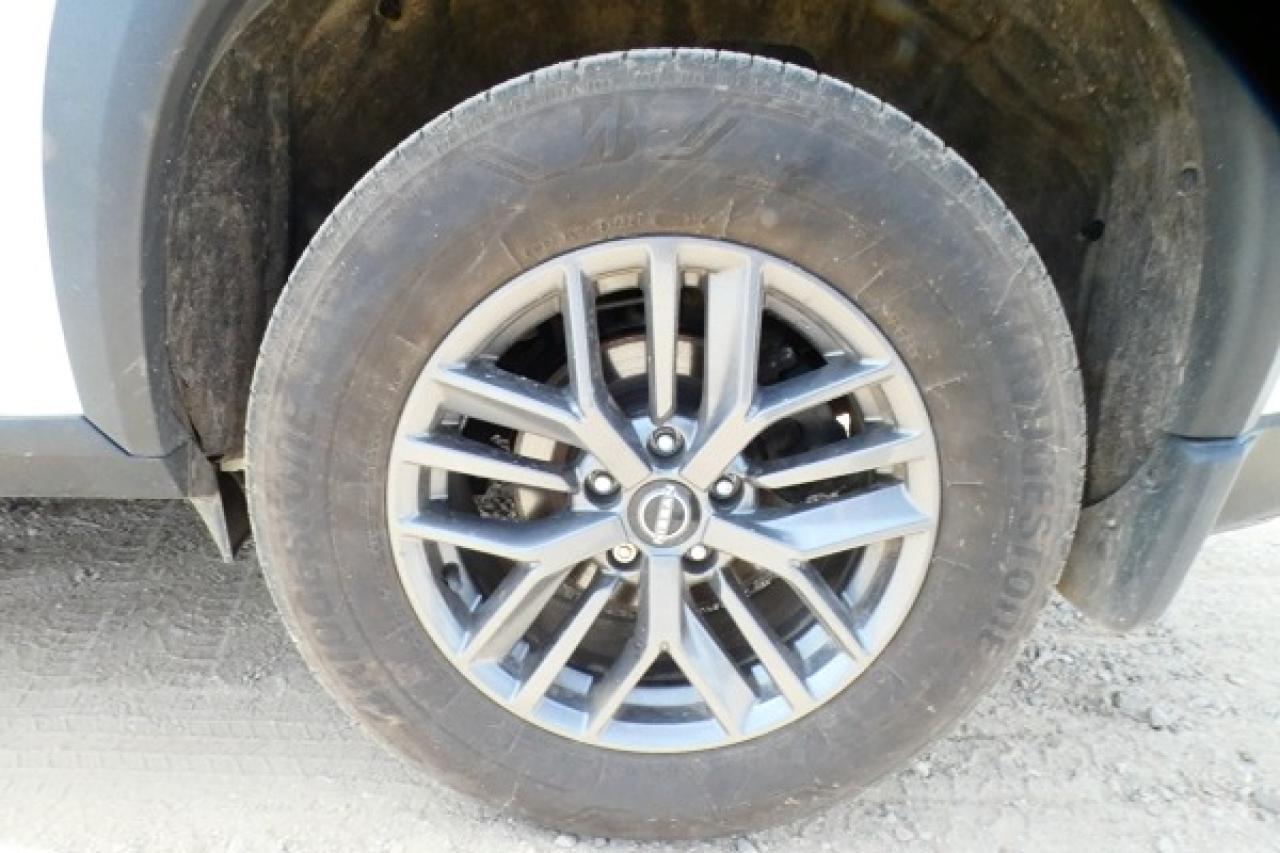 2023 Nissan Rogue S AWD w/Htd cloth, BUC - Photo #17