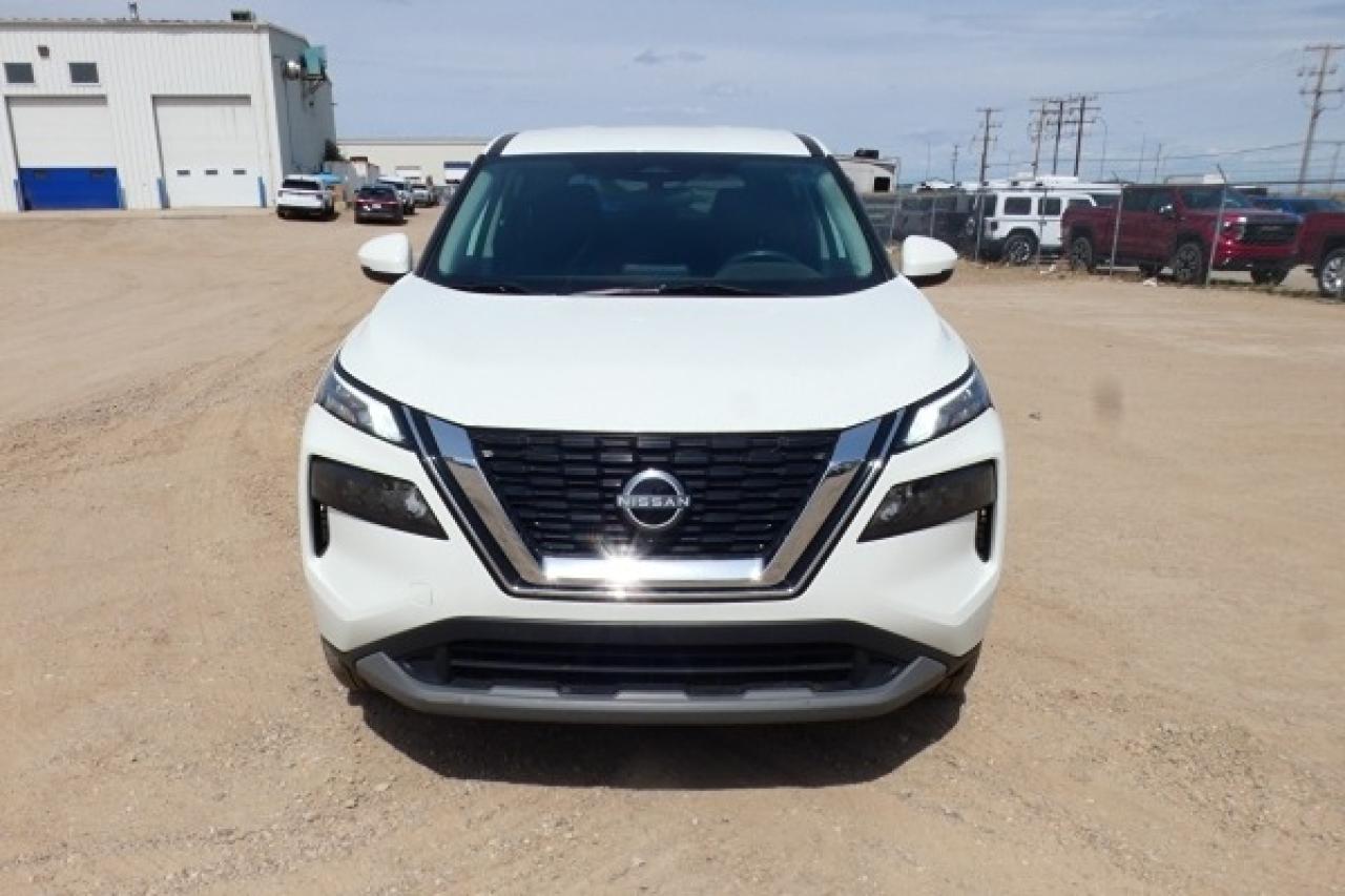 2023 Nissan Rogue S AWD w/Htd cloth, BUC - Photo #3