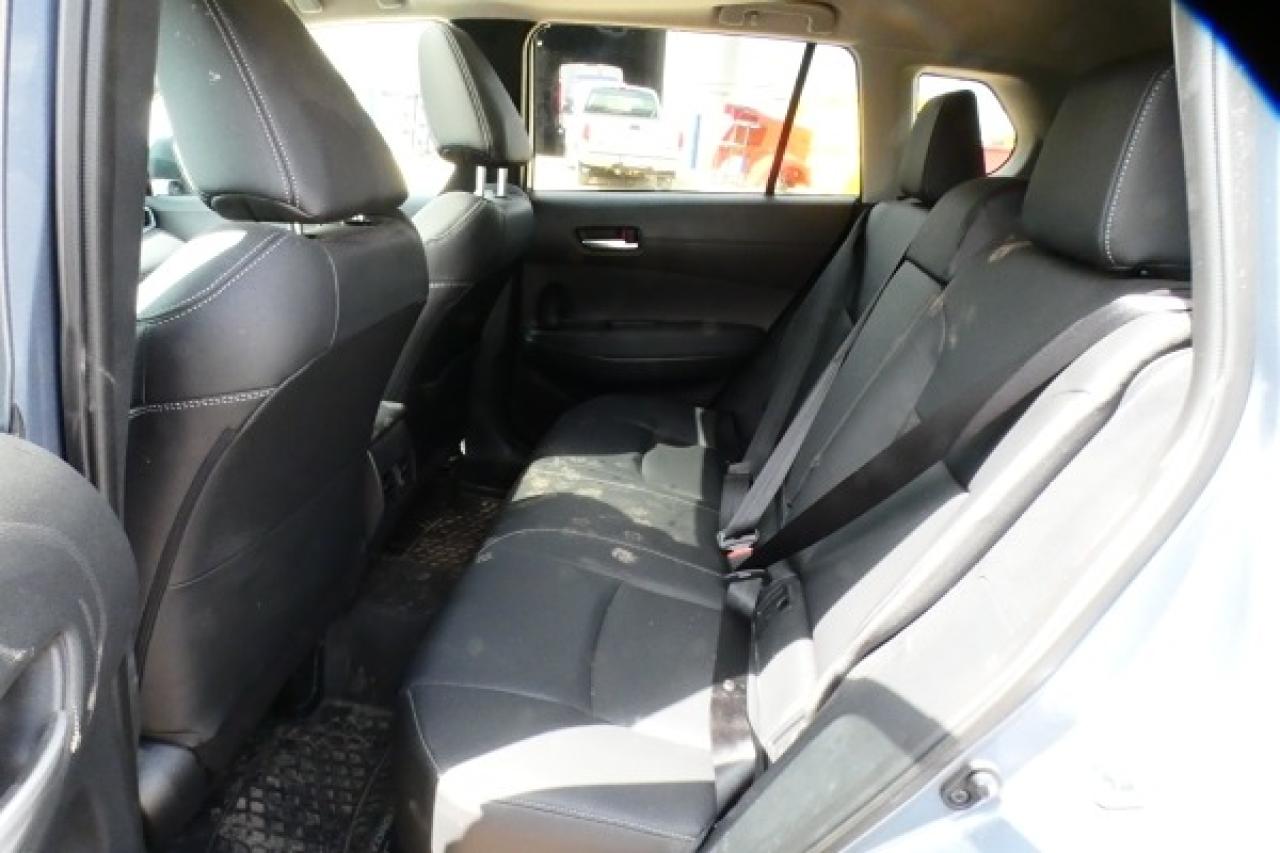 2024 Toyota Corolla Cross XLE AWD w/Htd Leather, S/R, NAV, BUC - Photo #10