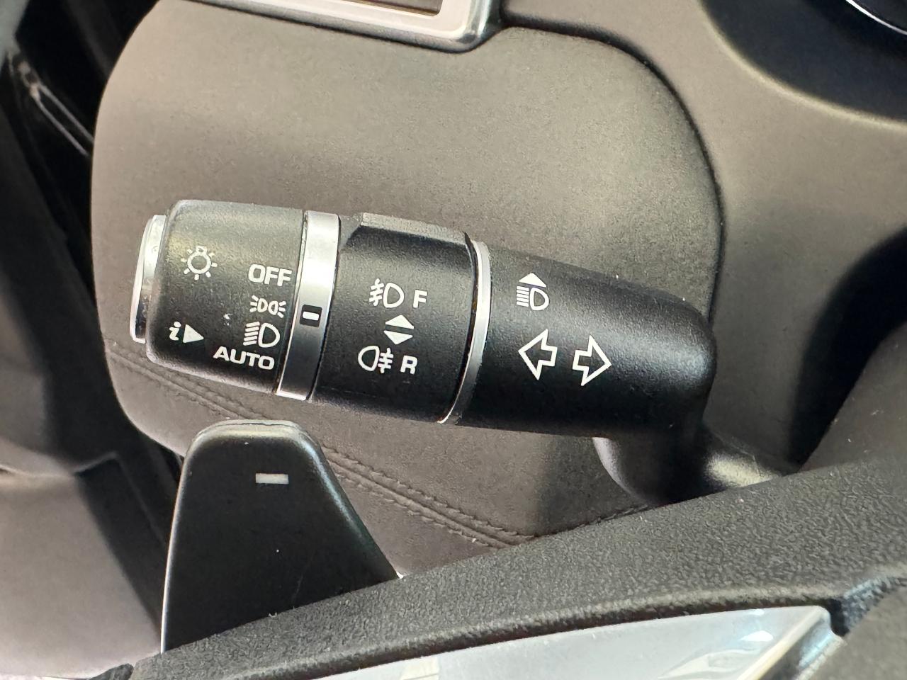 2016 Land Rover Discovery Sport 4WD HSE+Roof+Camera+GPS+Heated Seats+Accident FREE - Photo #47