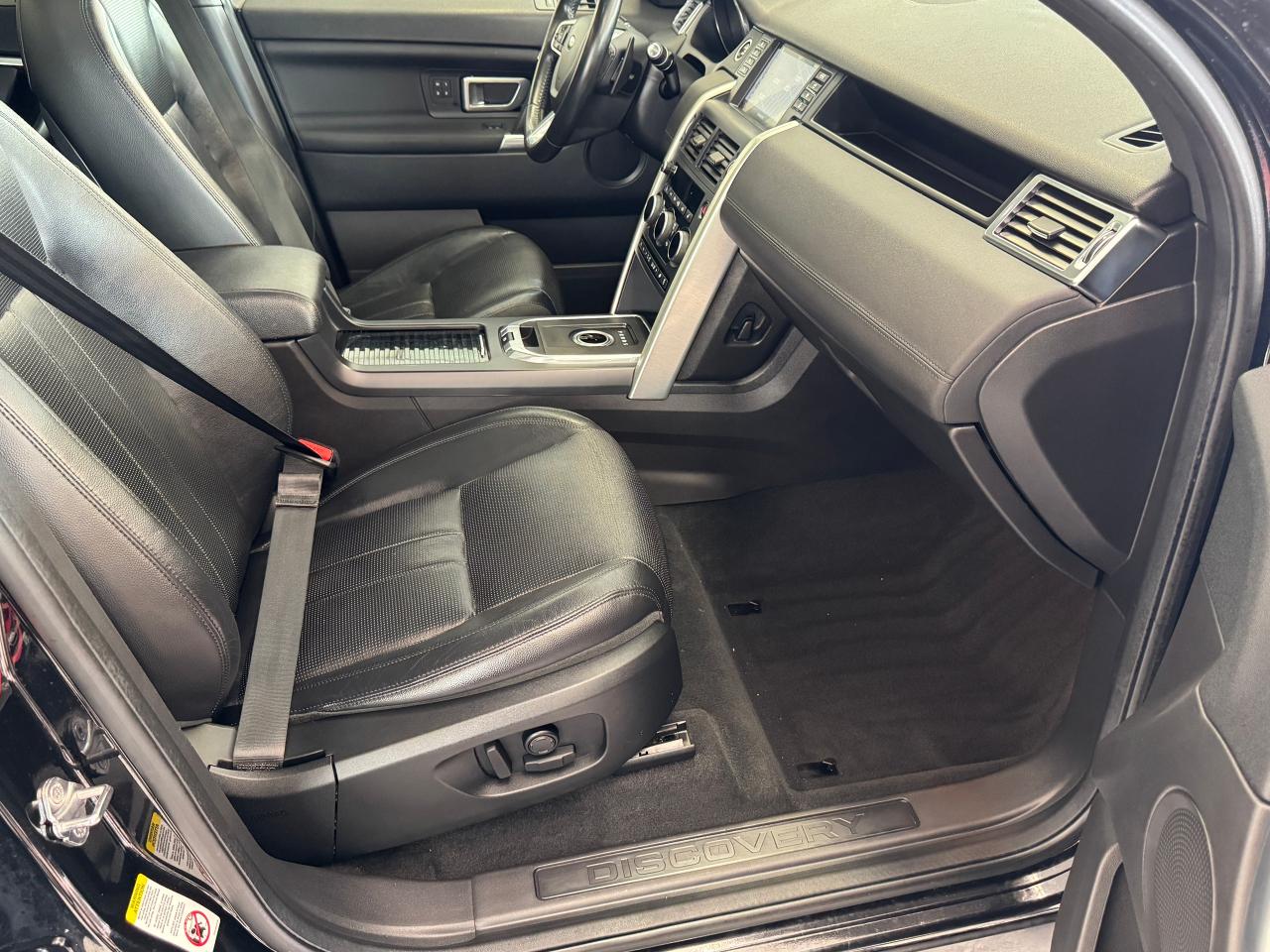 2016 Land Rover Discovery Sport 4WD HSE+Roof+Camera+GPS+Heated Seats+Accident FREE - Photo #23