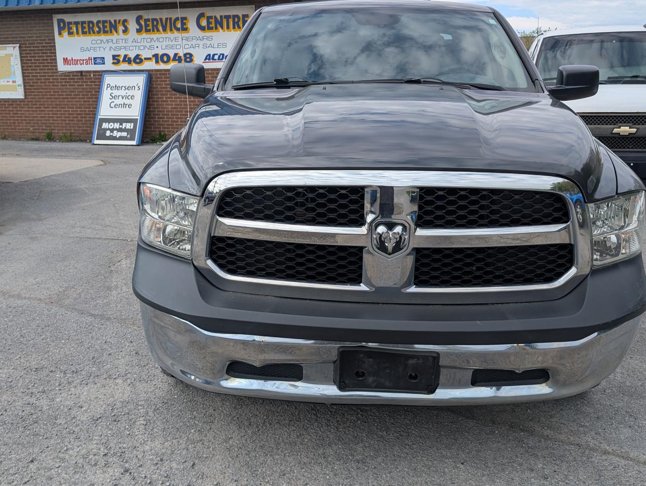 2015 RAM 1500 ST