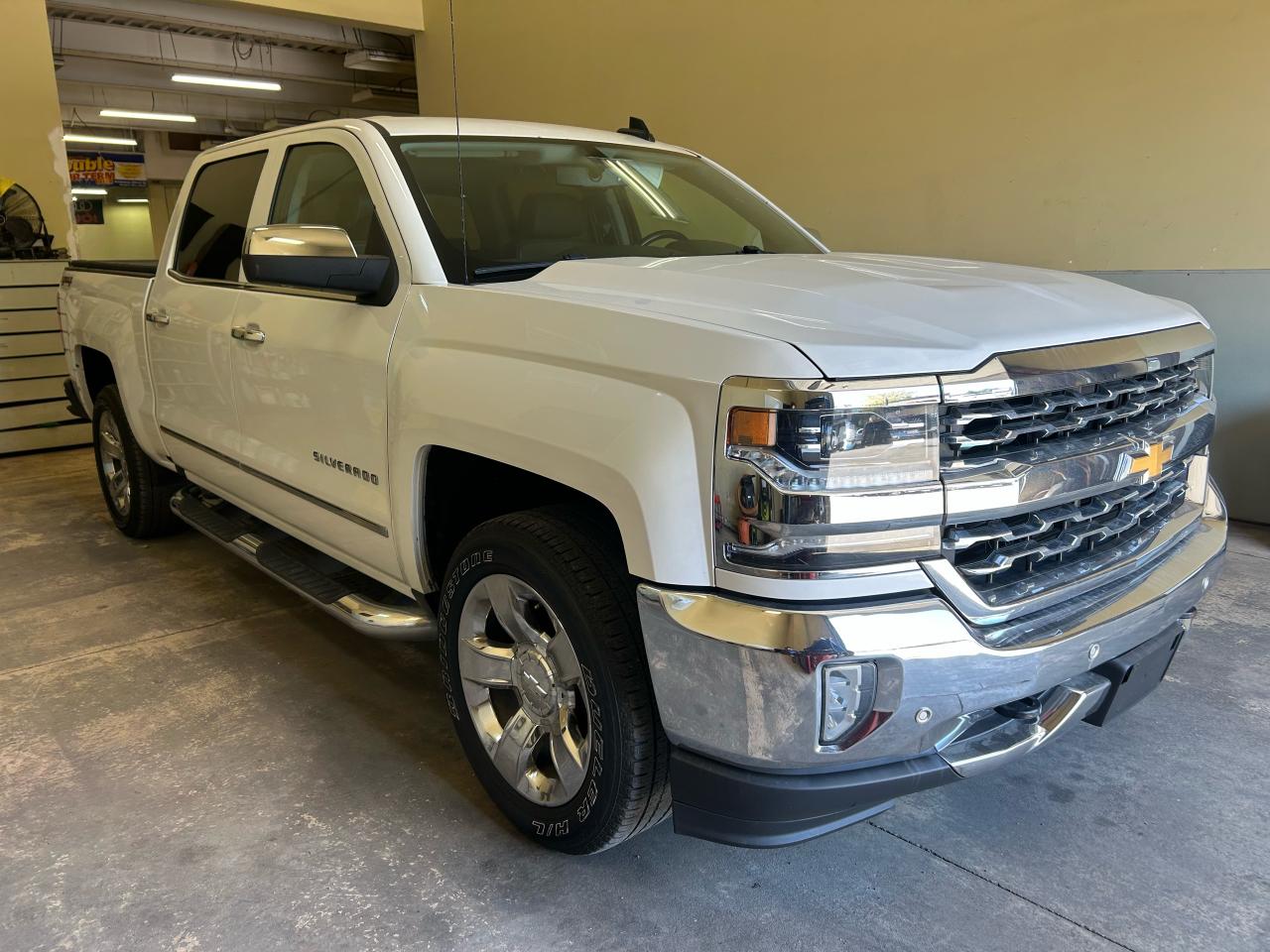 Used 2018 Chevrolet Silverado 1500 LTZ for sale in Windsor, ON