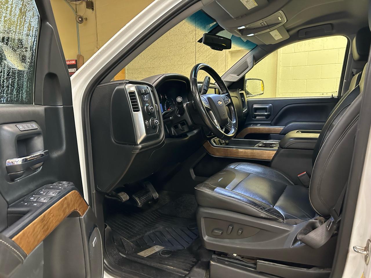 2018 Chevrolet Silverado 1500 LTZ - Photo #8