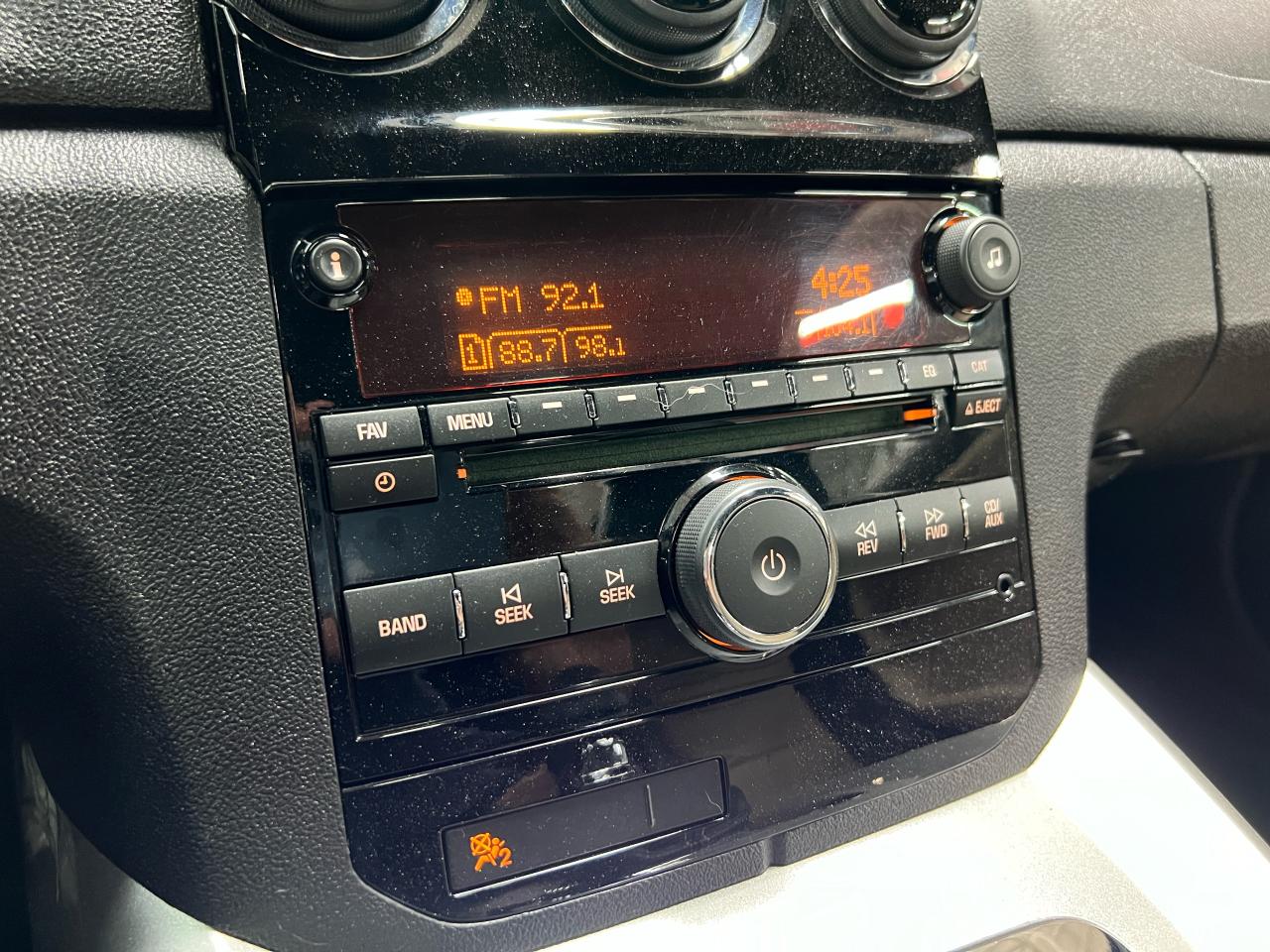 1749588563