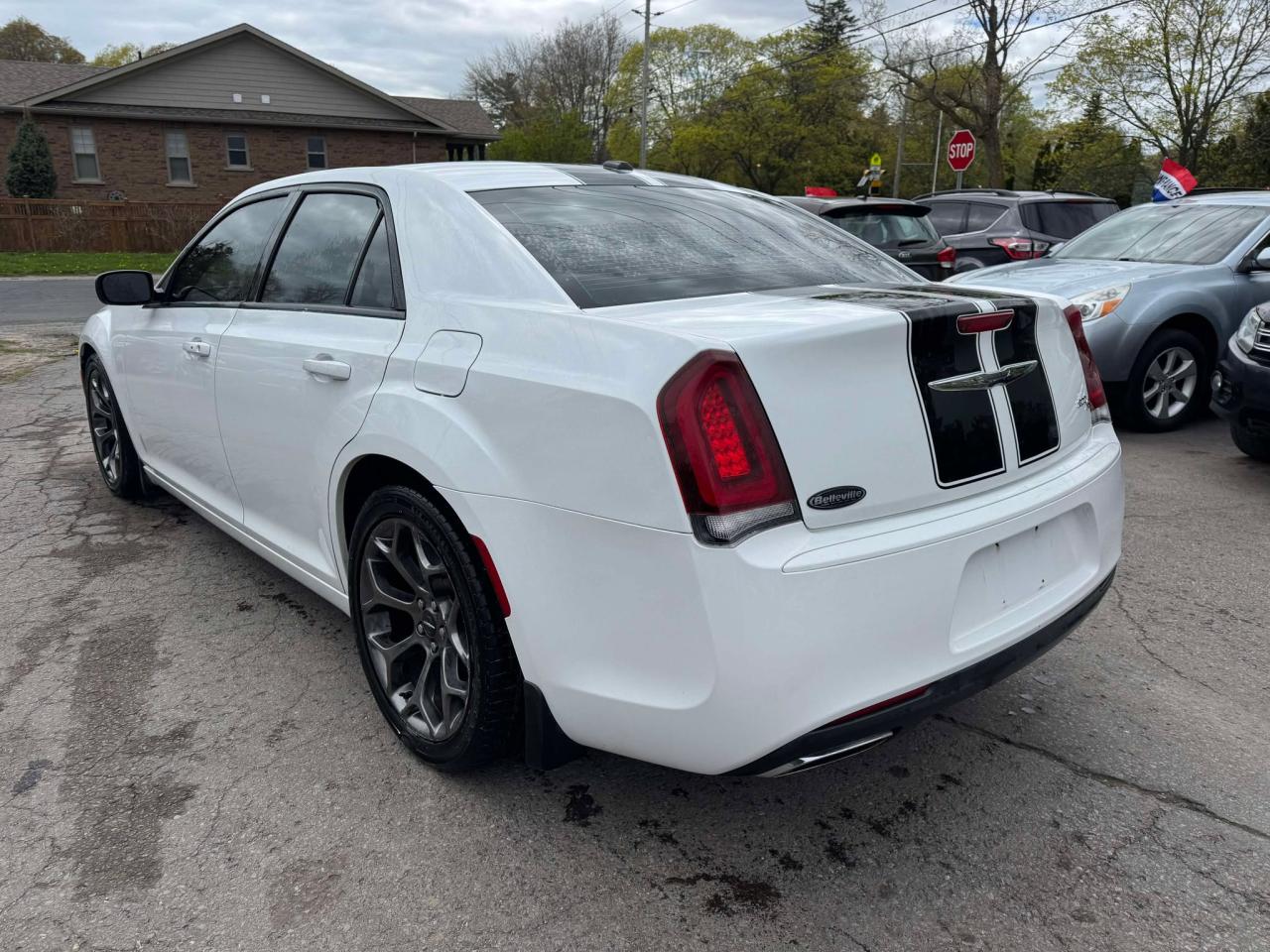 2015 Chrysler 300 300S - Photo #5