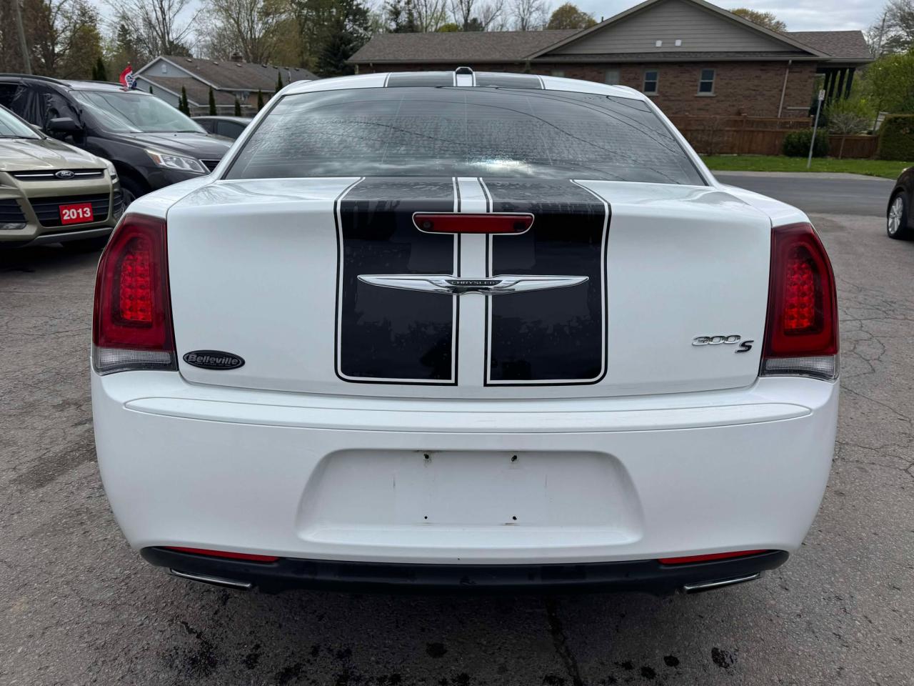 2015 Chrysler 300 300S - Photo #6