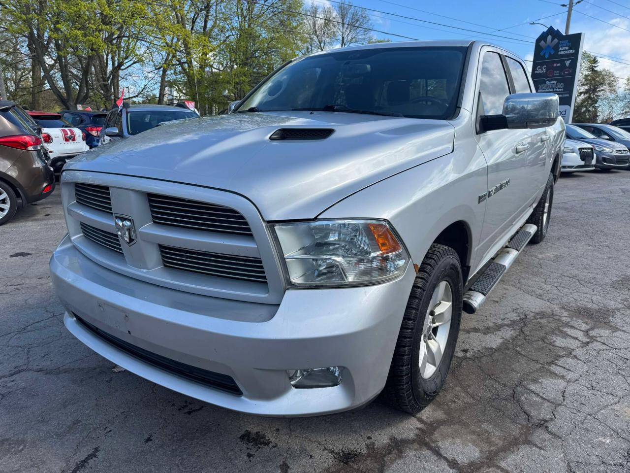 2012 RAM 1500 SPORT - Photo #3