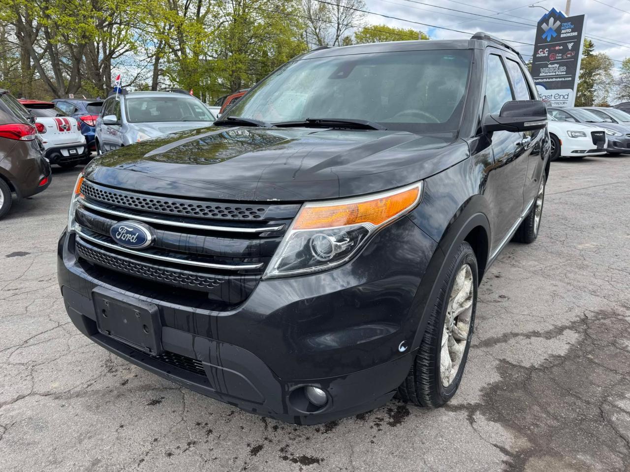 2013 Ford Explorer LIMITED - Photo #3