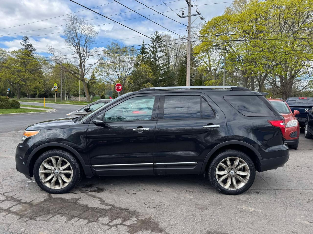 2013 Ford Explorer LIMITED - Photo #4