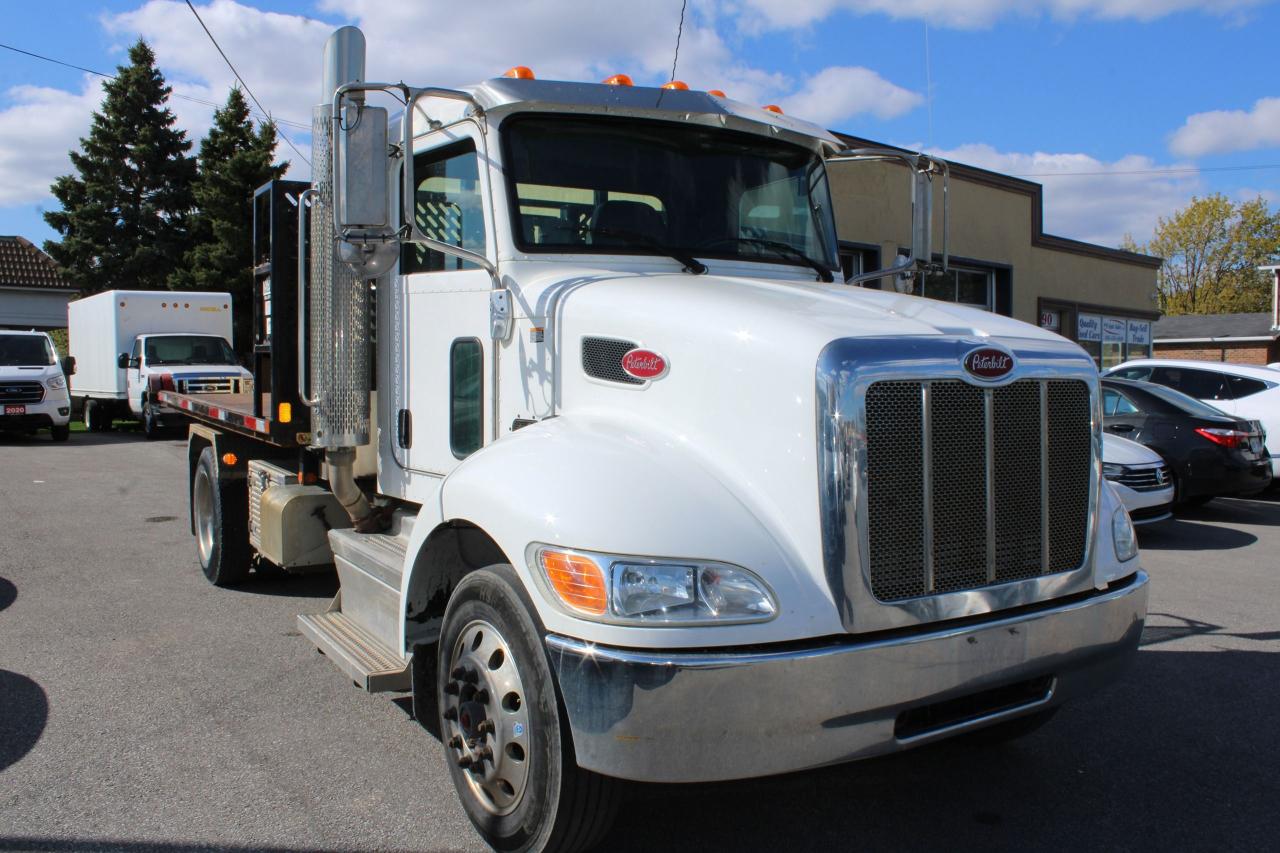2018 PETERBILT 337 25683