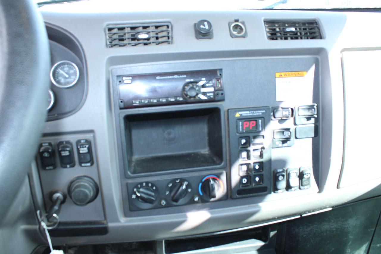2018 PETERBILT 337 25683 - Photo #14