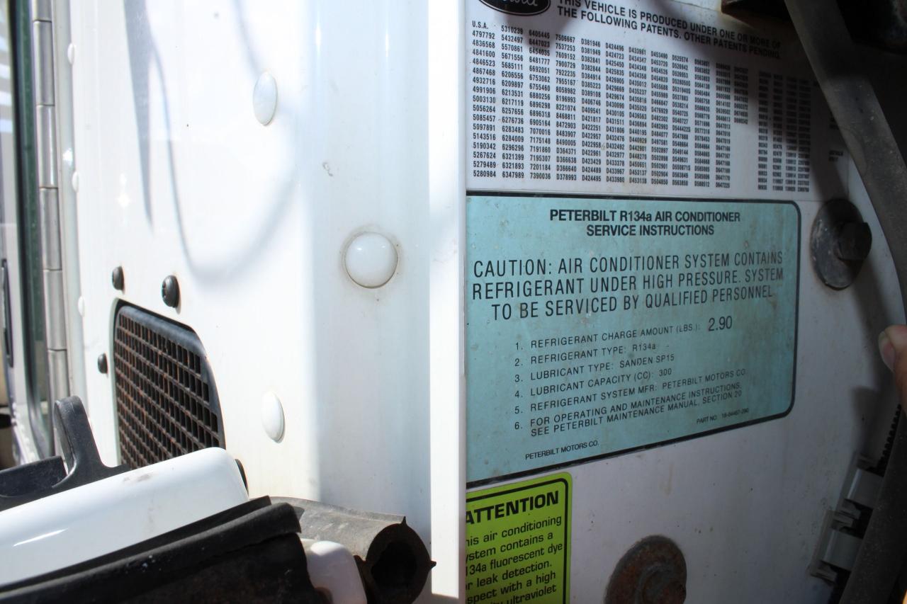 2018 PETERBILT 337 25683 - Photo #18