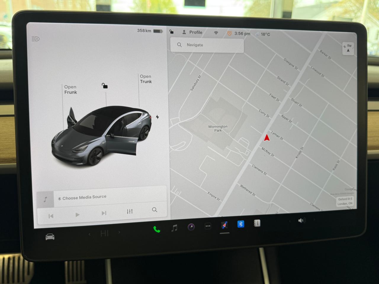 2018 Tesla Model 3 Model 3 LONG RANGE+ONE OWNER+CLEAN CARFAX Photo72