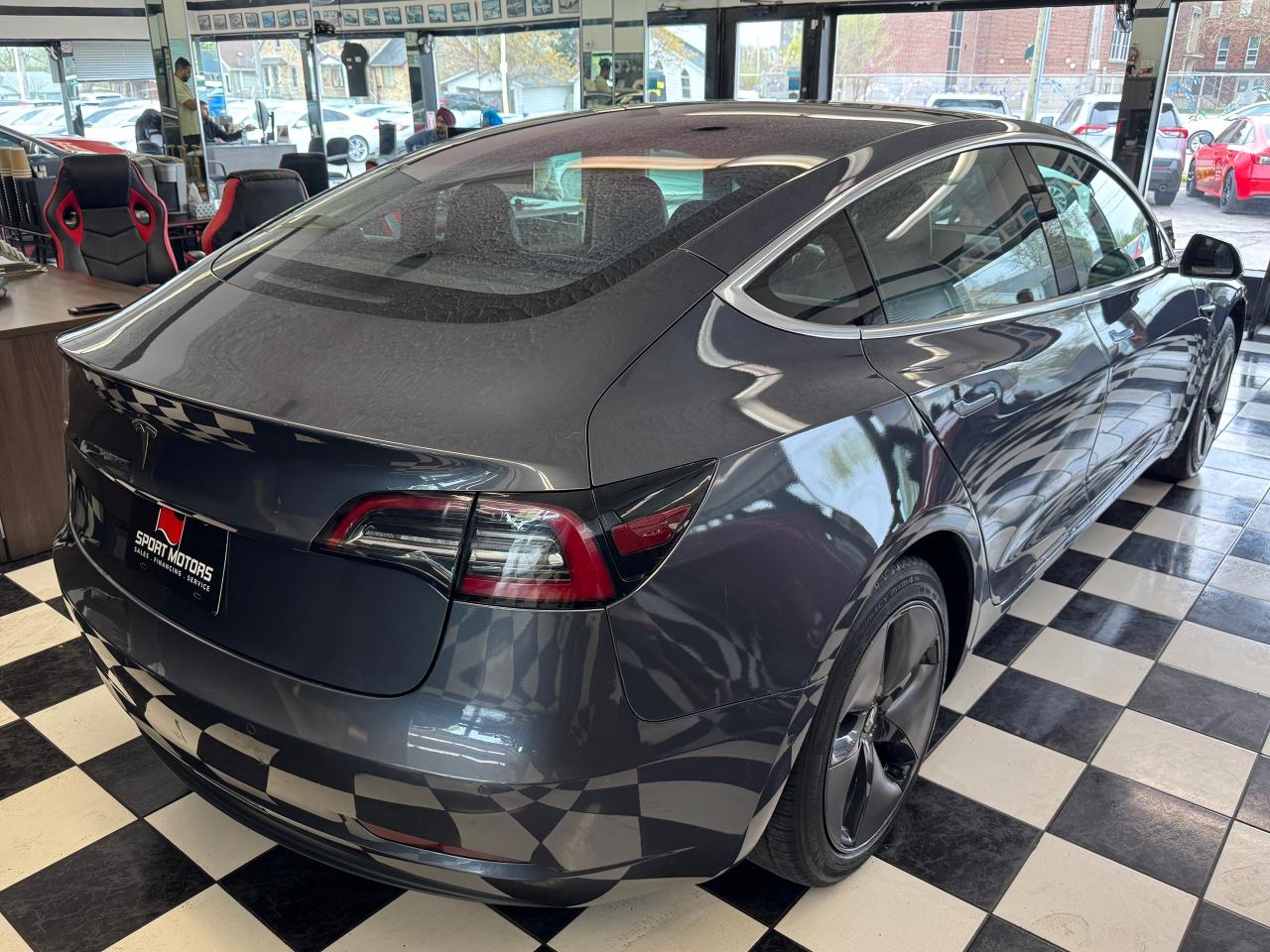 2018 Tesla Model 3 Model 3 LONG RANGE+ONE OWNER+CLEAN CARFAX - Photo #9