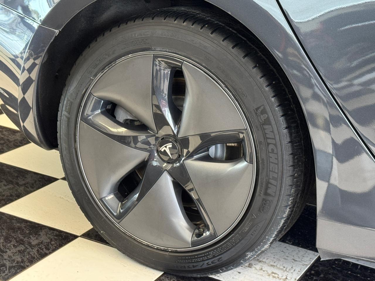 2018 Tesla Model 3 Model 3 LONG RANGE+ONE OWNER+CLEAN CARFAX Photo50