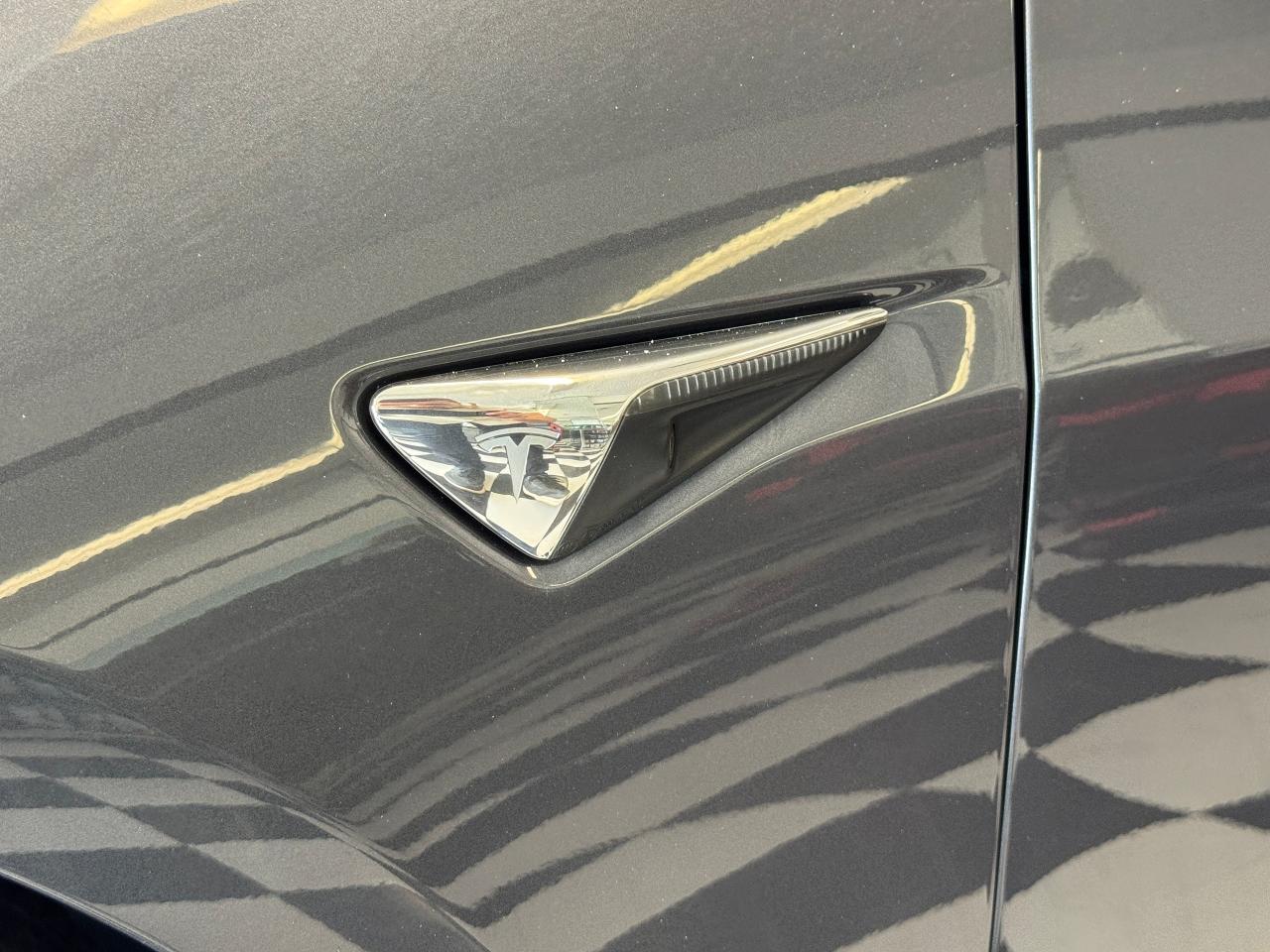 2018 Tesla Model 3 Model 3 LONG RANGE+ONE OWNER+CLEAN CARFAX Photo110