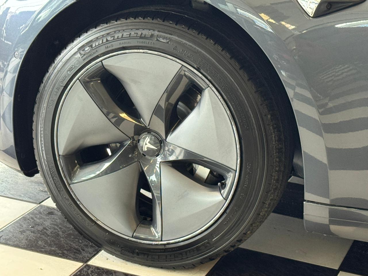 2018 Tesla Model 3 Model 3 LONG RANGE+ONE OWNER+CLEAN CARFAX - Photo #48