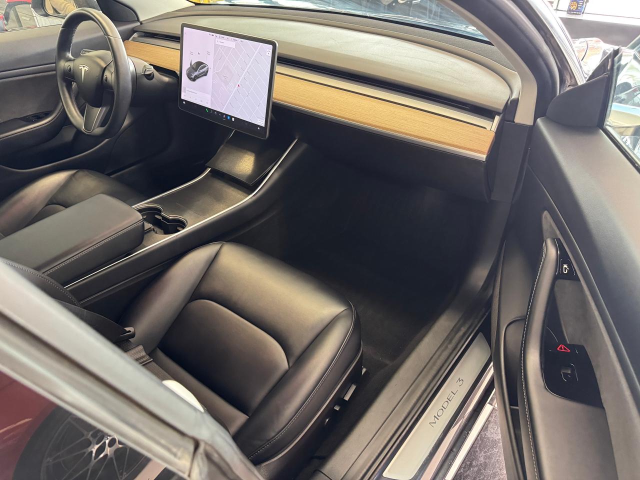 2018 Tesla Model 3 Model 3 LONG RANGE+ONE OWNER+CLEAN CARFAX Photo79