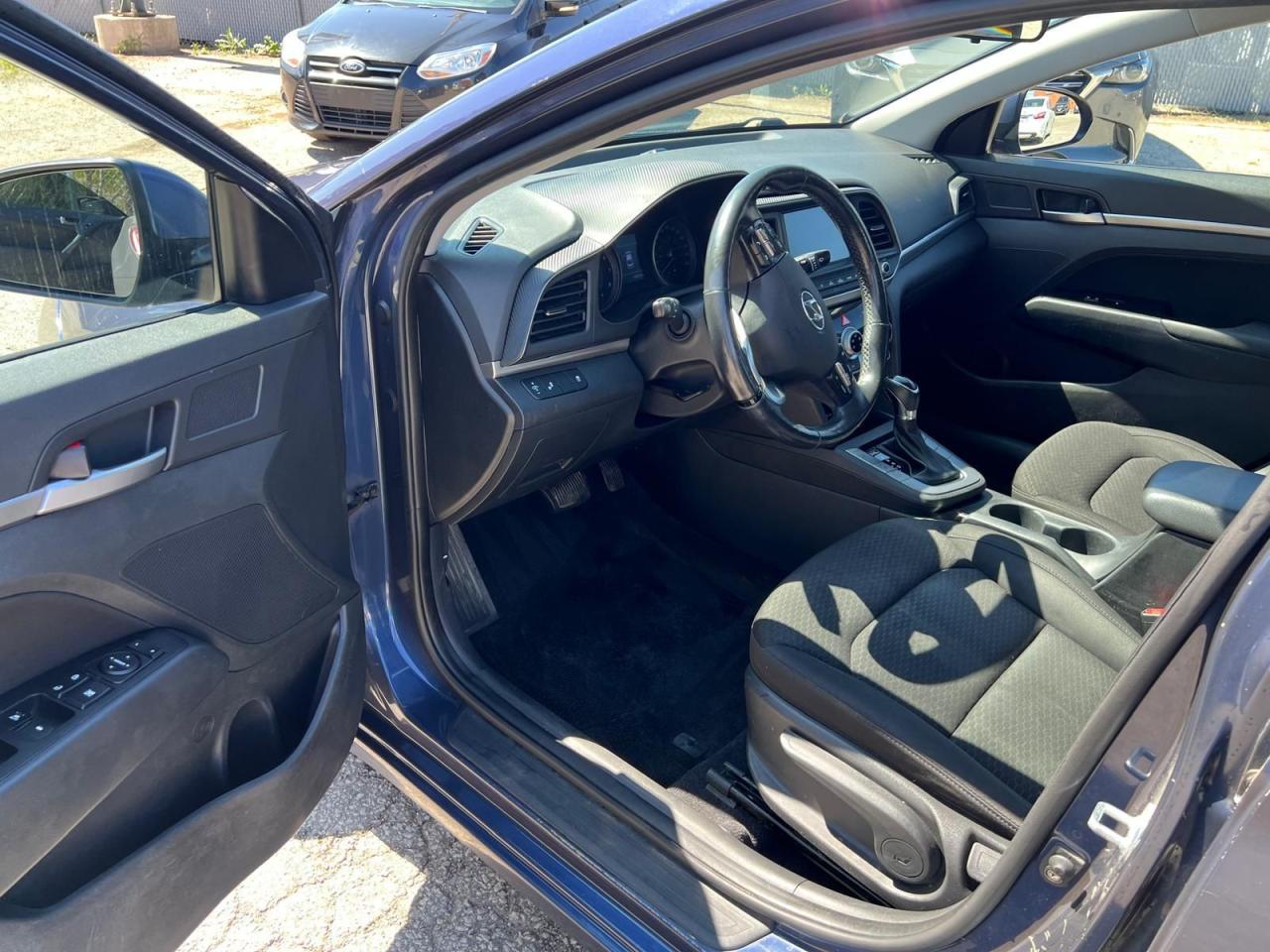 2019 Hyundai Elantra AUTO NO ACCIDENT BACKUP CAM BLIND SPOT HEATED SEAT - Photo #9