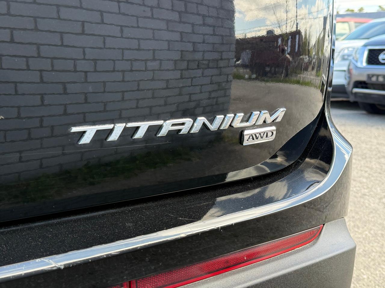2016 Ford Edge Titanium AWD *SAFETY INCL*LOADED* - Photo #5