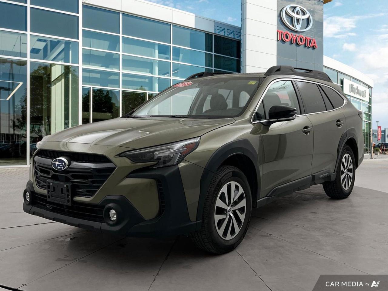 Used 2023 Subaru Outback Touring | No Accidents | CarPlay | Moonroof for sale in Winnipeg, MB
