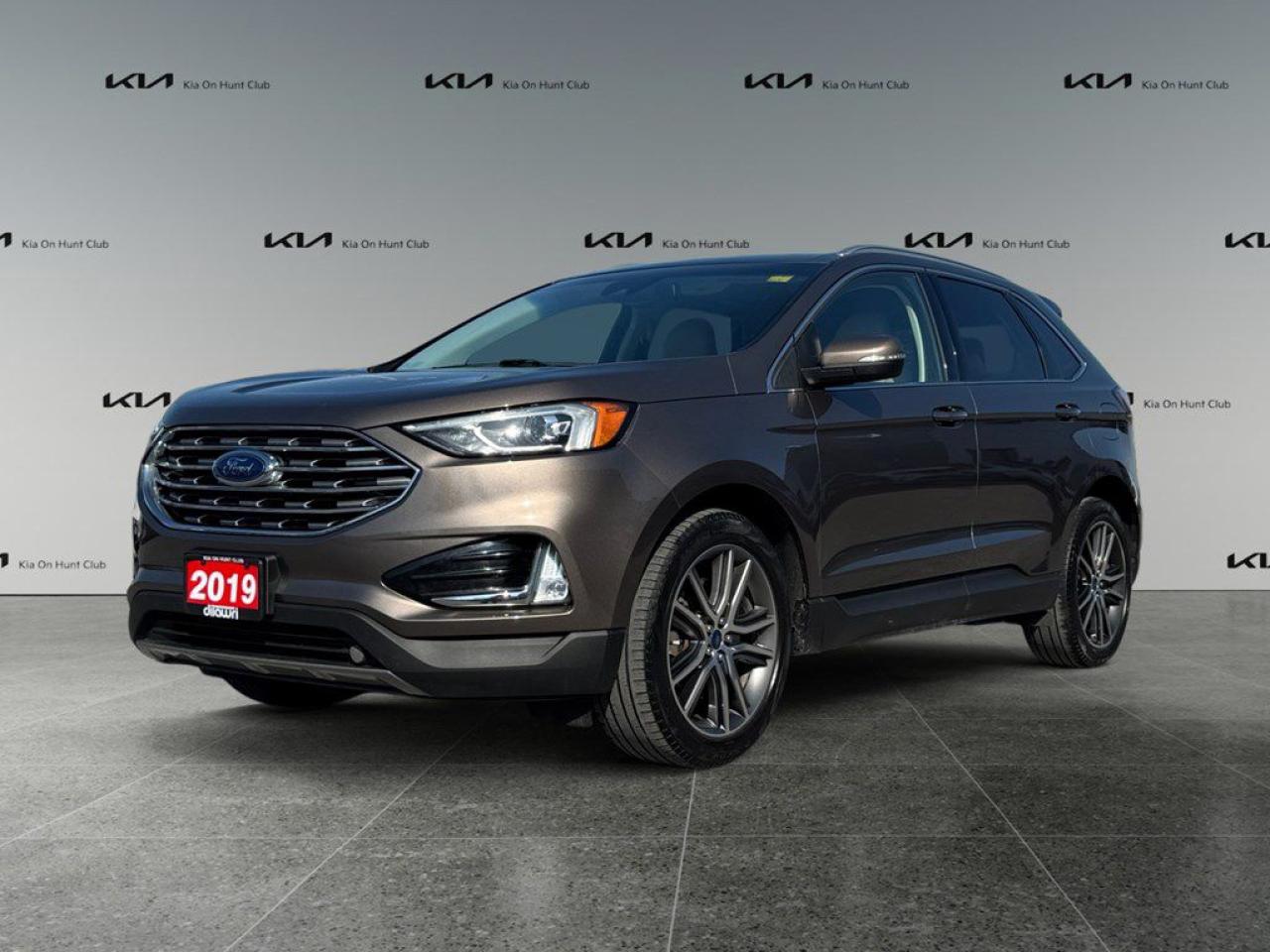 Used 2019 Ford Edge Titanium AWD for sale in Nepean, ON