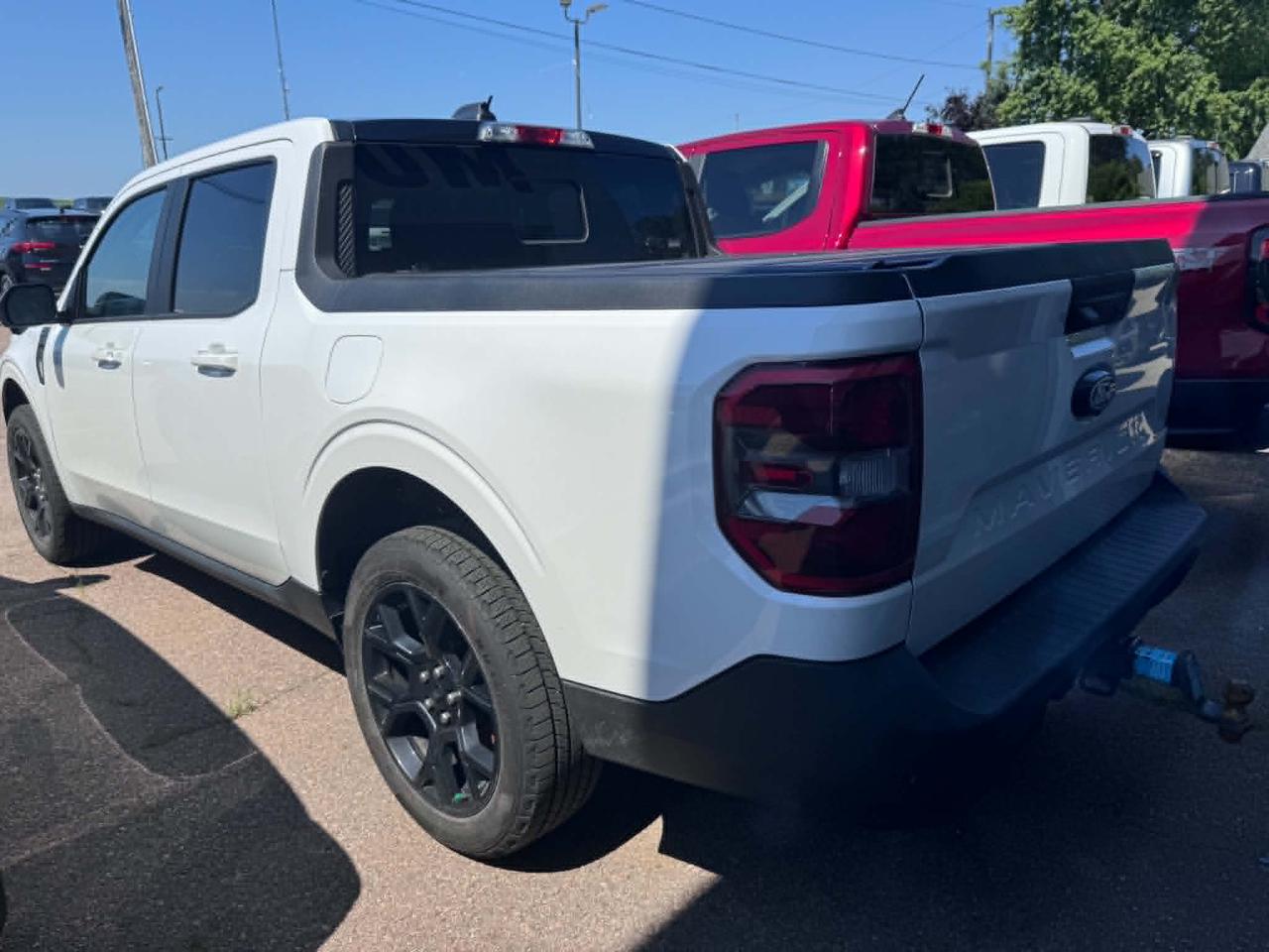 2025 Ford Maverick Lariat Photo1