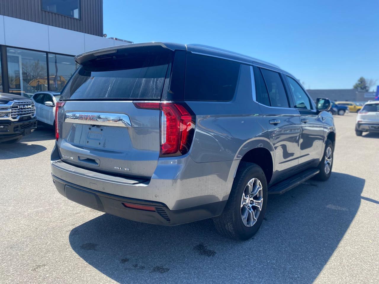 2021 GMC Yukon SLE 4x4 ~Nav ~Camera ~Heated Seats ~Bluetooth Photo3