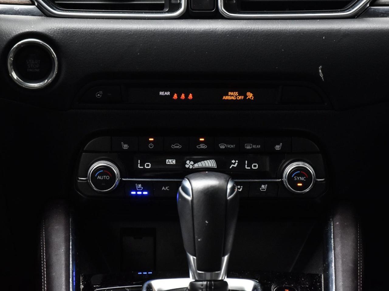 2022 Mazda CX-5 Signature AWD Photo