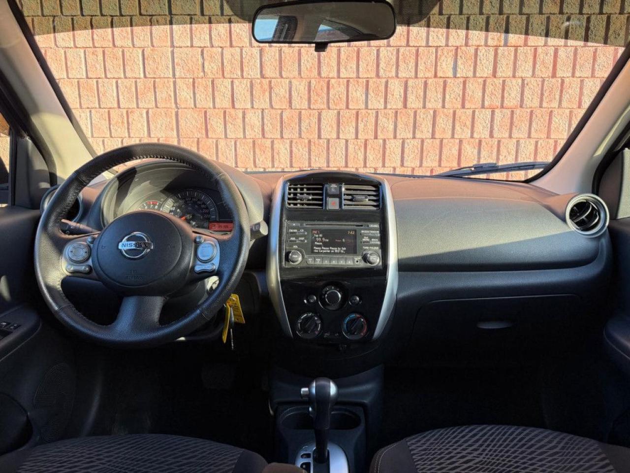 2015 Nissan Micra SR | CLEAN CARFAX | BLUETOOTH | BACK-UP CAM | ALLOY WHEELS | LOW KMS - Photo #15