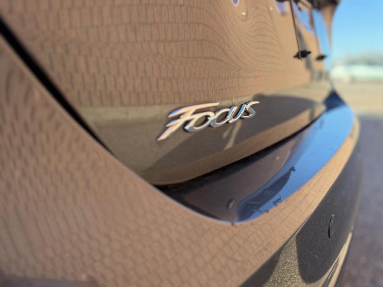 2016 Ford Focus SE | BACK-UP CAM | BLUETOOTH | ALLOY WHEELS | FOG LIGHTS | - Photo #13