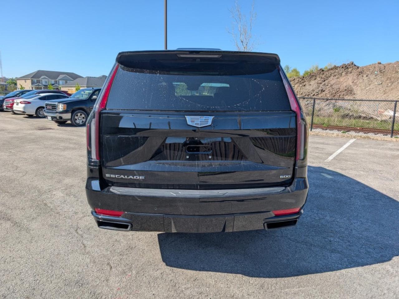 2021 Cadillac Escalade Sport Platinum  **LOW MILEAGE** Photo3