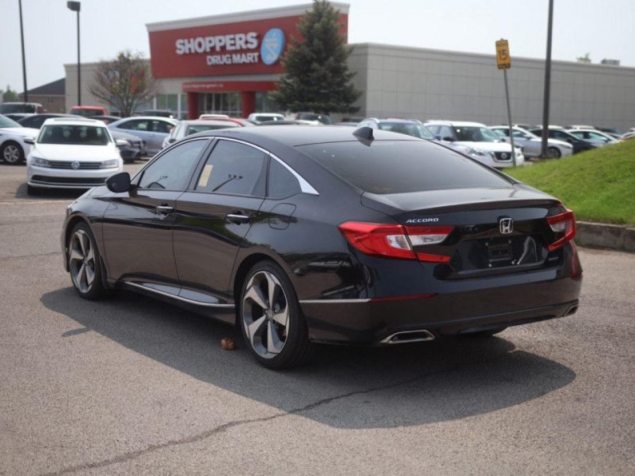 2018 Honda Accord Sedan Touring  **HEADS UP DISPLAY** Photo2
