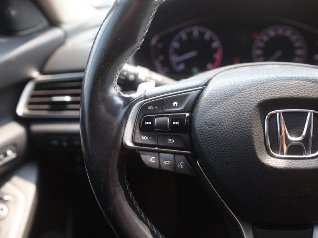 2018 Honda Accord Sedan Touring  **HEADS UP DISPLAY** Photo