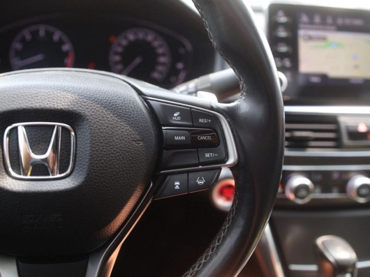 2018 Honda Accord Sedan Touring  **HEADS UP DISPLAY** Photo