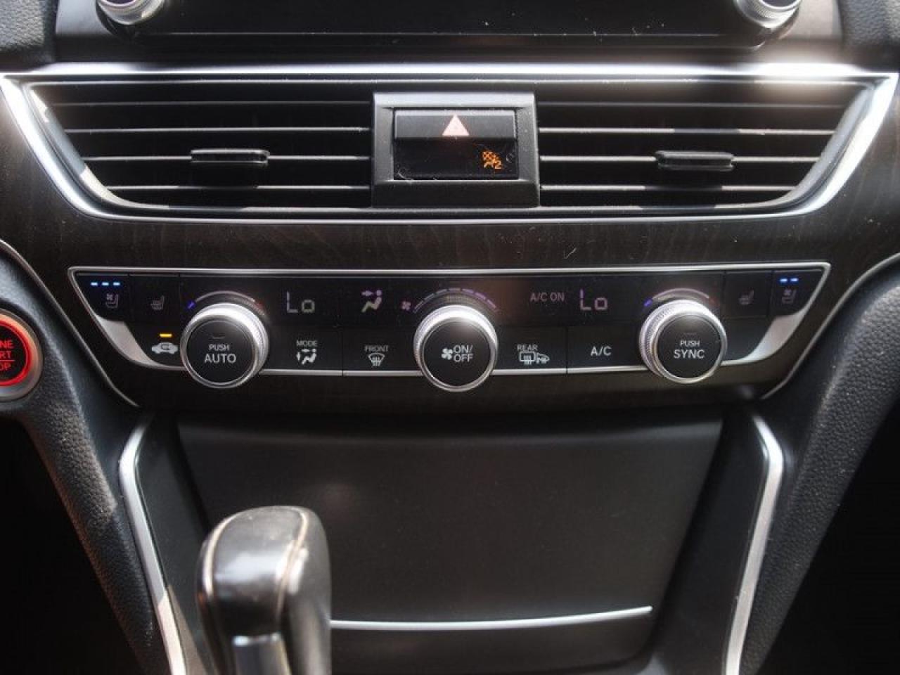 2018 Honda Accord Sedan Touring  **HEADS UP DISPLAY** Photo